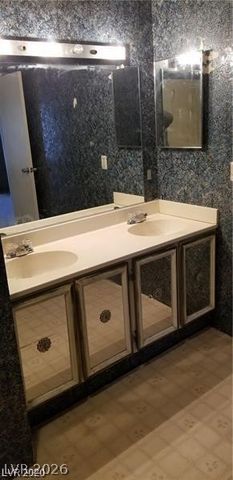 3995 Visby, Las Vegas, NV 89119