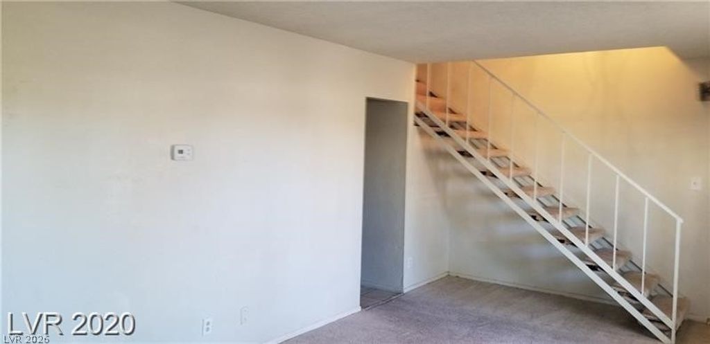 3995 Visby, Las Vegas, NV 89119 — photo 3