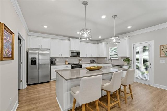 522 Eagles Nest Circle, Auburn, GA 30011