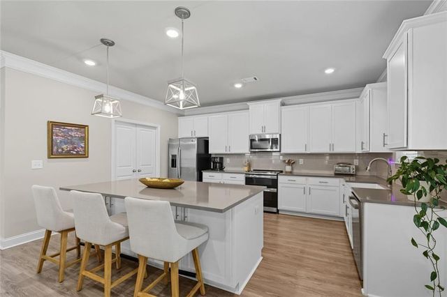 522 Eagles Nest Circle, Auburn, GA 30011