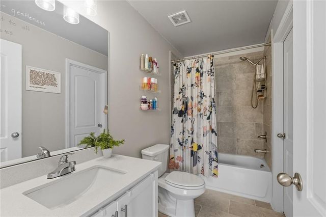 522 Eagles Nest Circle, Auburn, GA 30011