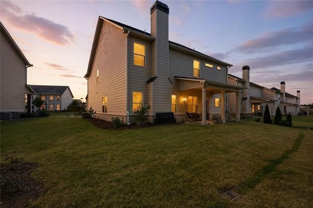 522 Eagles Nest Circle, Auburn, GA 30011