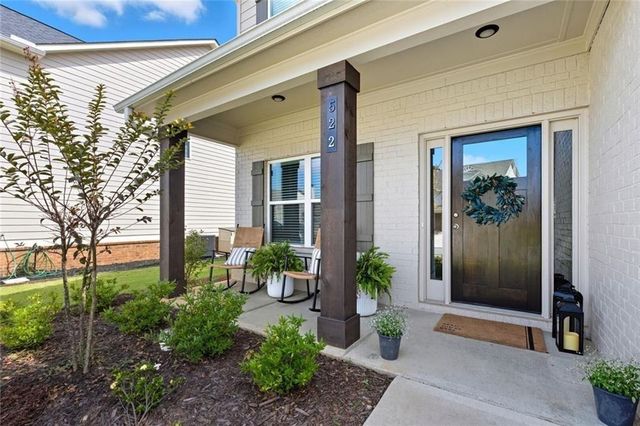 522 Eagles Nest Circle, Auburn, GA 30011