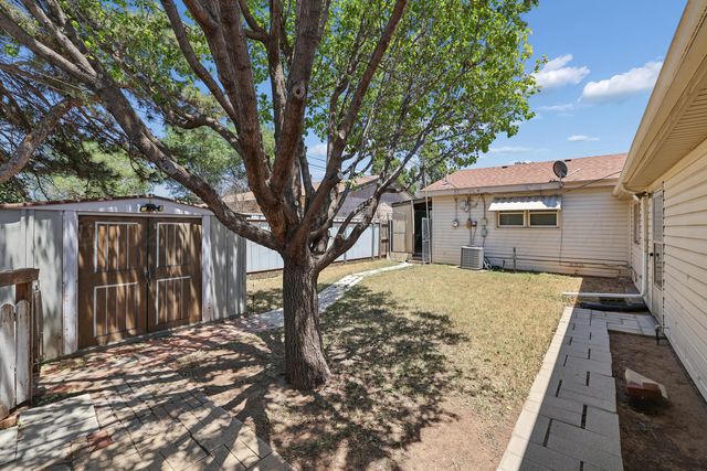 3128 S WOODLAND Street, Amarillo, TX 79103