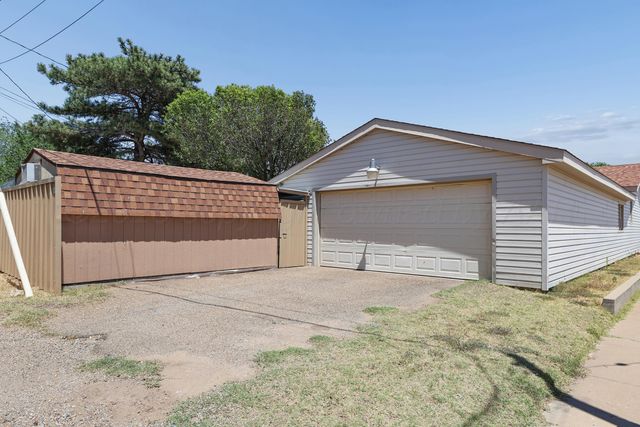 3128 S WOODLAND Street, Amarillo, TX 79103