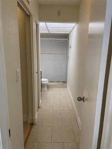 770 SE 2ND Avenue E106, Deerfield Beach, FL 33441