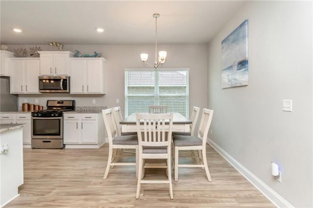 8926 Spanish Trail W, Grand Bay, AL 36541
