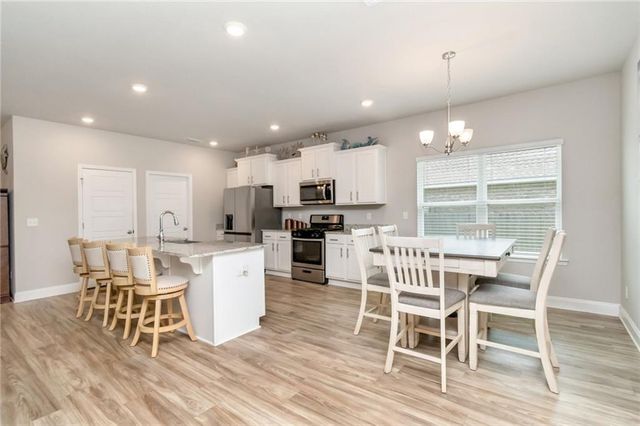 8926 Spanish Trail W, Grand Bay, AL 36541