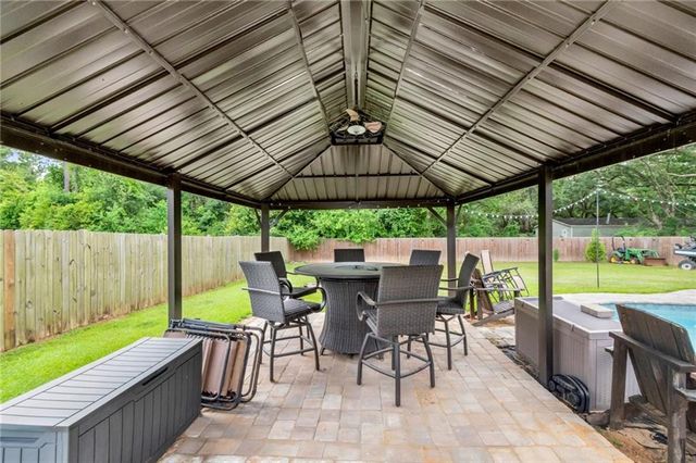 8926 Spanish Trail W, Grand Bay, AL 36541