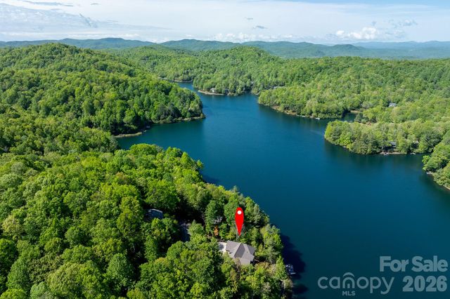 333 Kanasdatsi Drive, Brevard, NC 28712