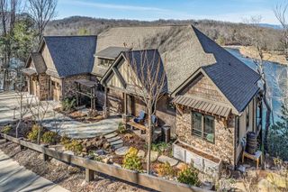 333 Kanasdatsi Drive 25A/28, Brevard, NC 28712