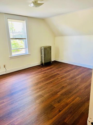 4 Church Street, Lebanon, NH 03784