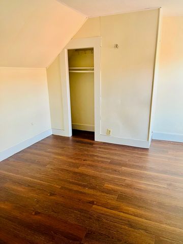 4 Church Street, Lebanon, NH 03784