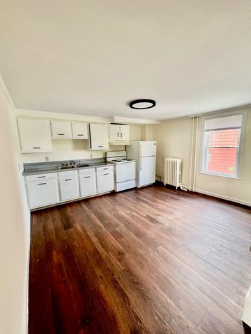 4 Church Street, Lebanon, NH 03784