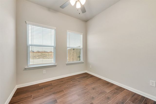 1504 Twin Forks Drive, Saginaw, TX 76179