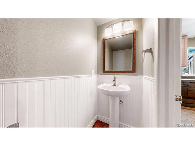 9669 W Chatfield Ave E, Littleton, CO 80128