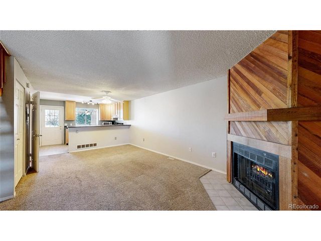 9669 W Chatfield Ave E, Littleton, CO 80128