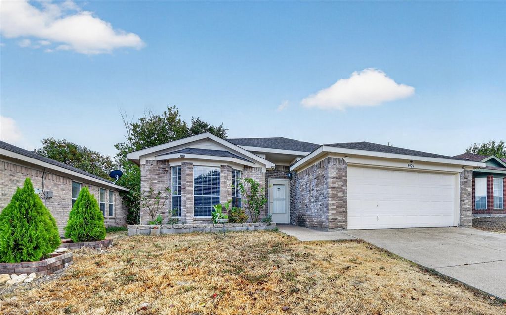 9929 Long Rifle Drive, Fort Worth, TX 76108 — photo 2