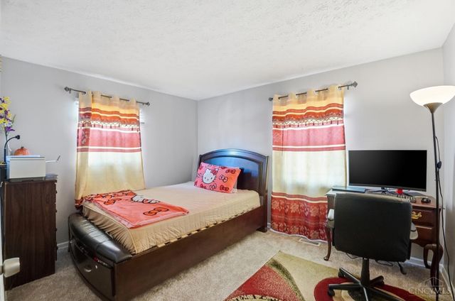 899 Tradewind Drive, Mason, OH 45040