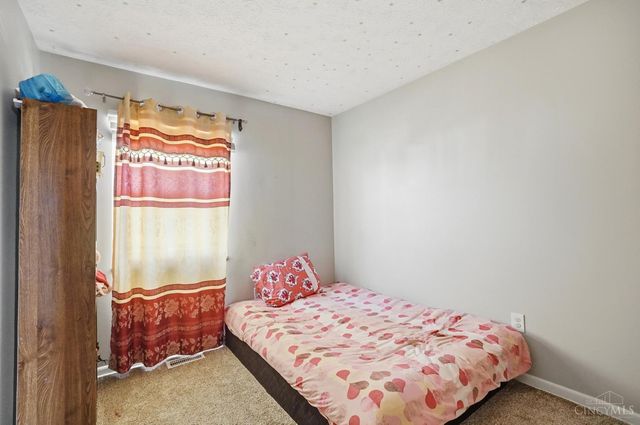 899 Tradewind Drive, Mason, OH 45040