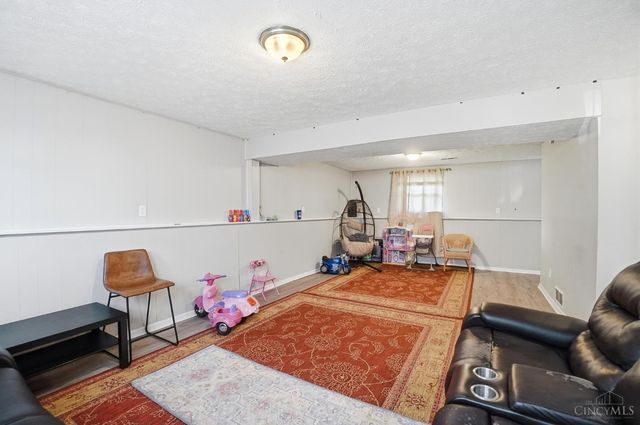 899 Tradewind Drive, Mason, OH 45040