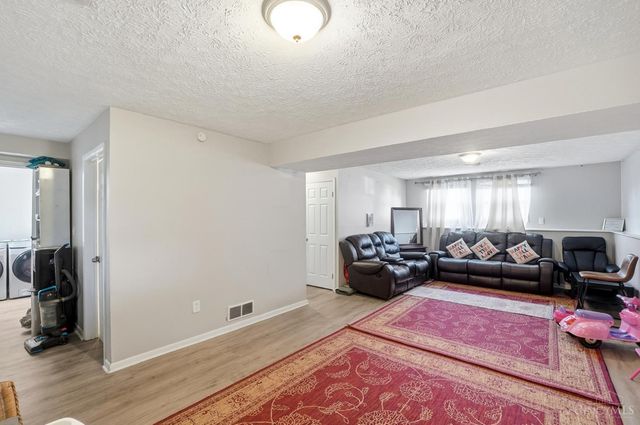 899 Tradewind Drive, Mason, OH 45040