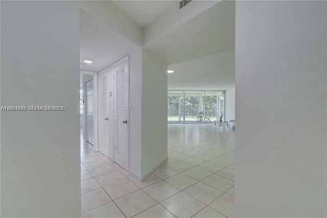 1351 NE 191st Street E117, Miami, FL 33179