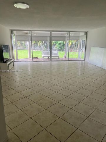 1351 NE 191st Street E117, Miami, FL 33179