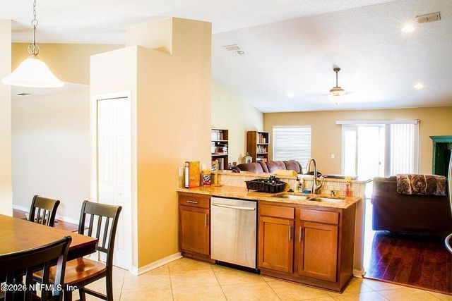 11542 WANDERING PINES Trail W, Jacksonville, FL 32258