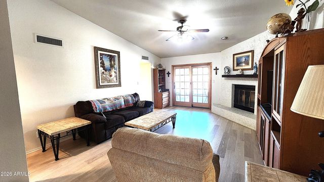 400 W CROFTON Street, Chandler, AZ 85225