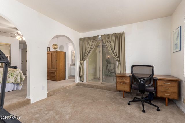 400 W CROFTON Street, Chandler, AZ 85225