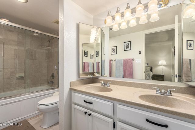 400 W CROFTON Street, Chandler, AZ 85225