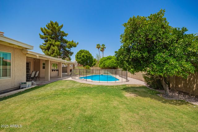 400 W CROFTON Street, Chandler, AZ 85225