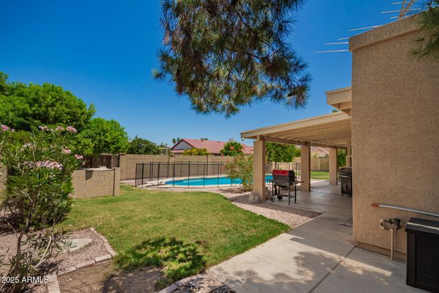 400 W CROFTON Street, Chandler, AZ 85225