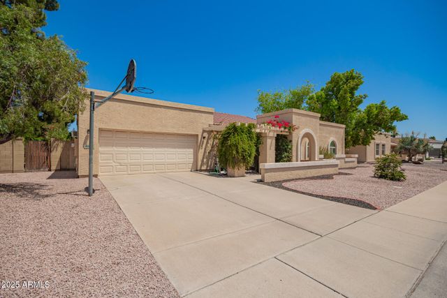 400 W CROFTON Street, Chandler, AZ 85225
