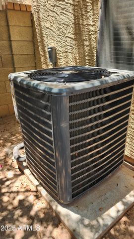 400 W CROFTON Street, Chandler, AZ 85225