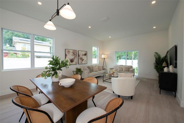 5346 2ND AVENUE S, St Petersburg, FL 33707