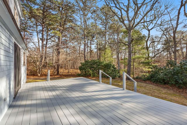 22 Pilgrim Lake Terrace, Orleans, MA 02653