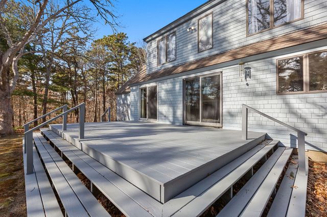 22 Pilgrim Lake Terrace, Orleans, MA 02653