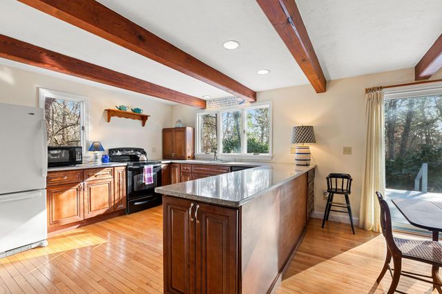 22 Pilgrim Lake Terrace, Orleans, MA 02653