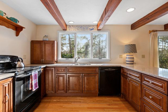 22 Pilgrim Lake Terrace, Orleans, MA 02653