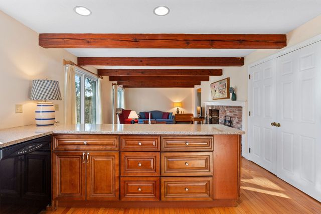 22 Pilgrim Lake Terrace, Orleans, MA 02653