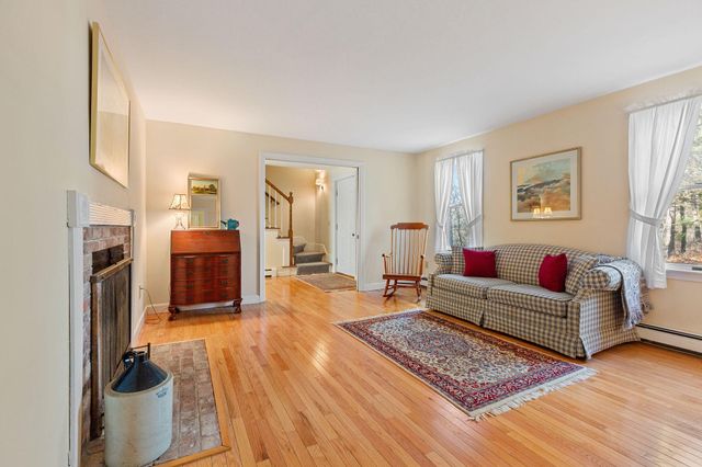 22 Pilgrim Lake Terrace, Orleans, MA 02653