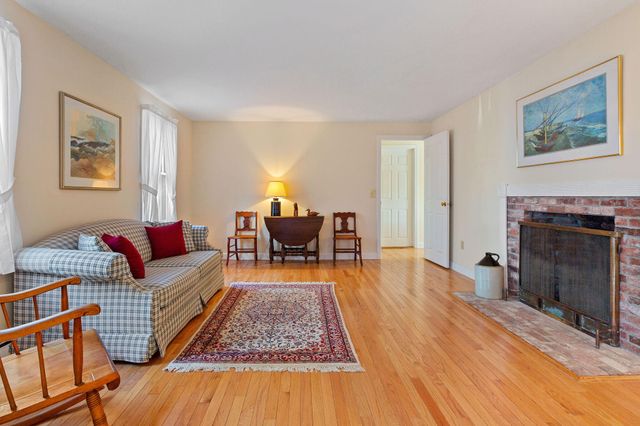 22 Pilgrim Lake Terrace, Orleans, MA 02653