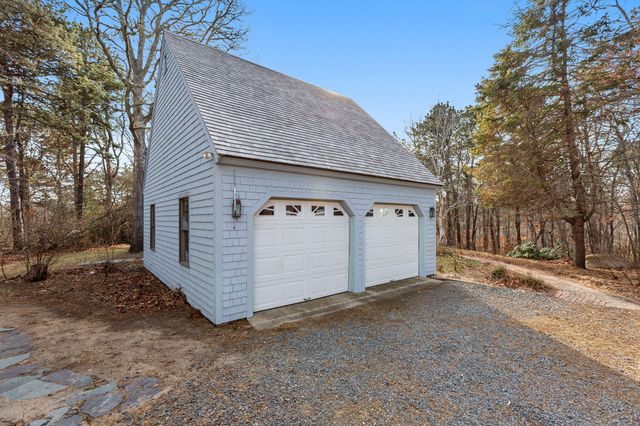 22 Pilgrim Lake Terrace, Orleans, MA 02653