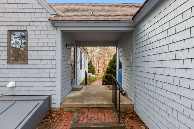 22 Pilgrim Lake Terrace, Orleans, MA 02653