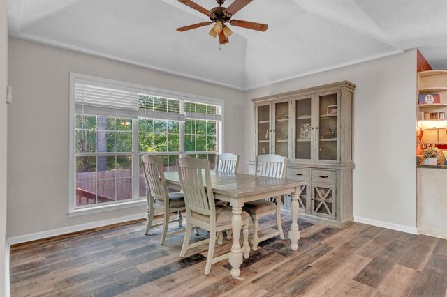 2426 LACOSTA DR, Bartlett, TN 38134