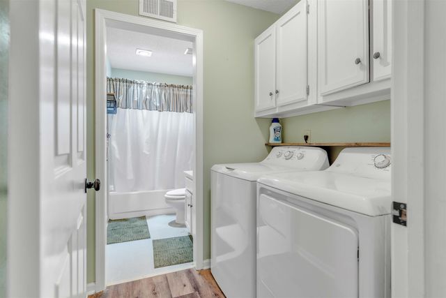 2426 LACOSTA DR, Bartlett, TN 38134