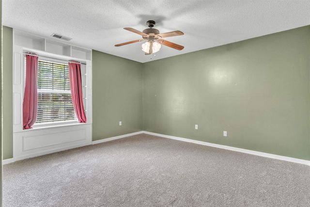 2426 LACOSTA DR, Bartlett, TN 38134