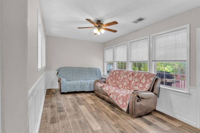 2426 LACOSTA DR, Bartlett, TN 38134